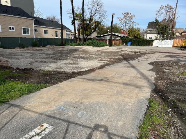 fire-torched-rubble-of-old-victorian-homes-is-cleared-away-in-san-jose-2, 4363438,